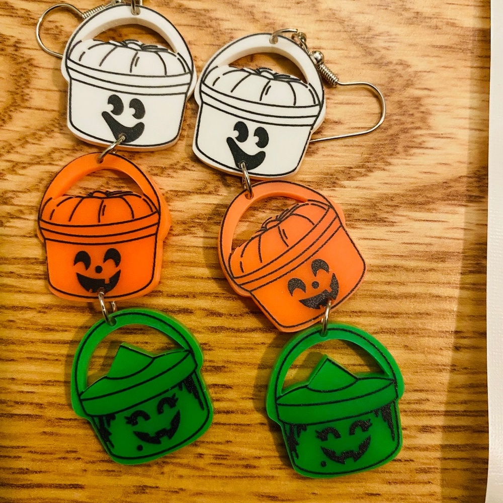 New Halloween earrings
